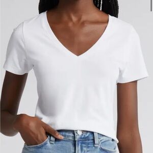 Nordstrom Everyday Classic White V-Neck Women's Top
